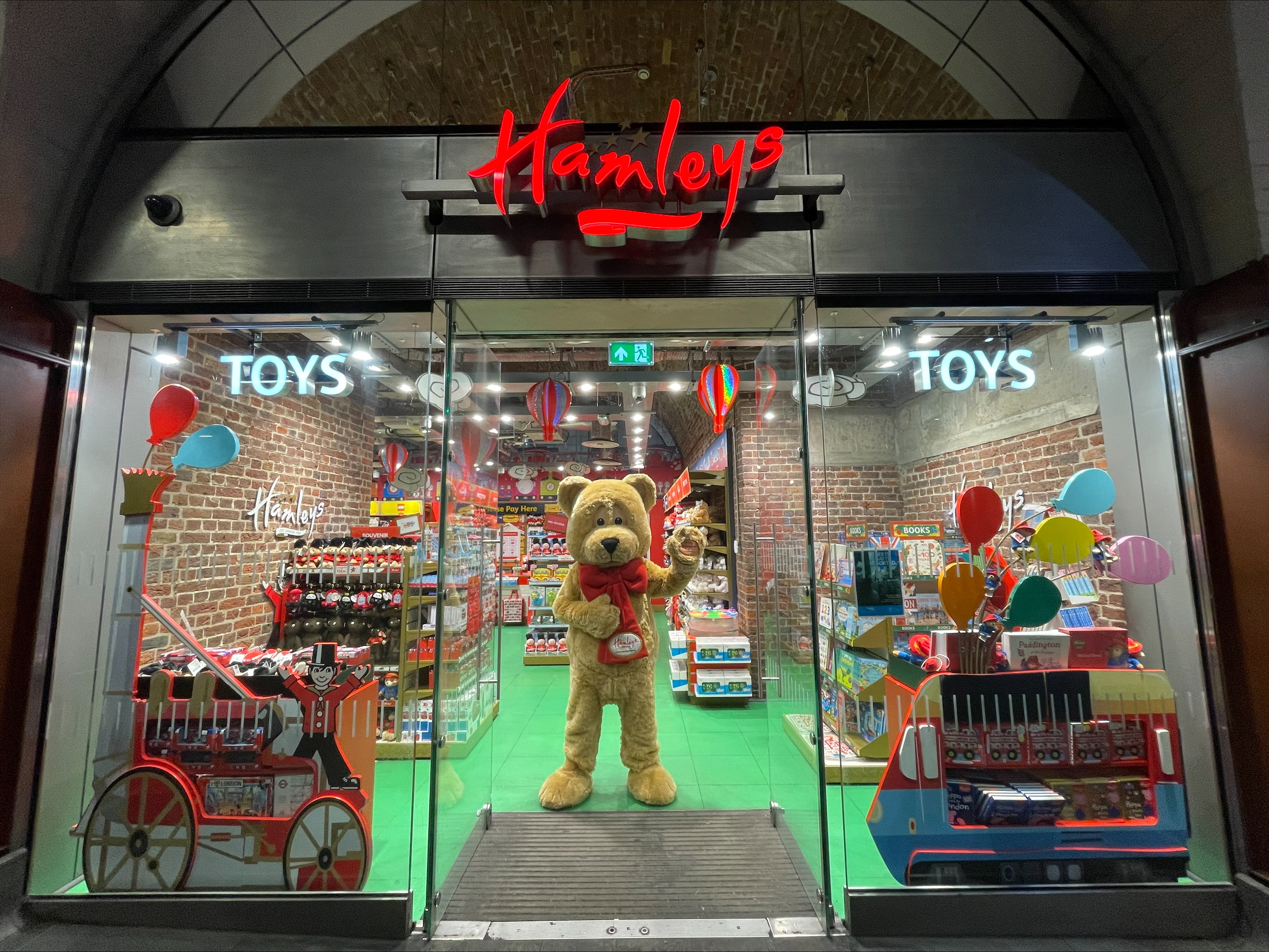 20% Off at Hamleys London Bridge