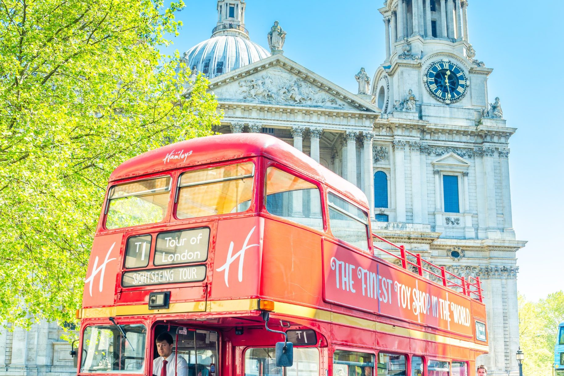 10% Off Hamleys London Sightseeing Tour