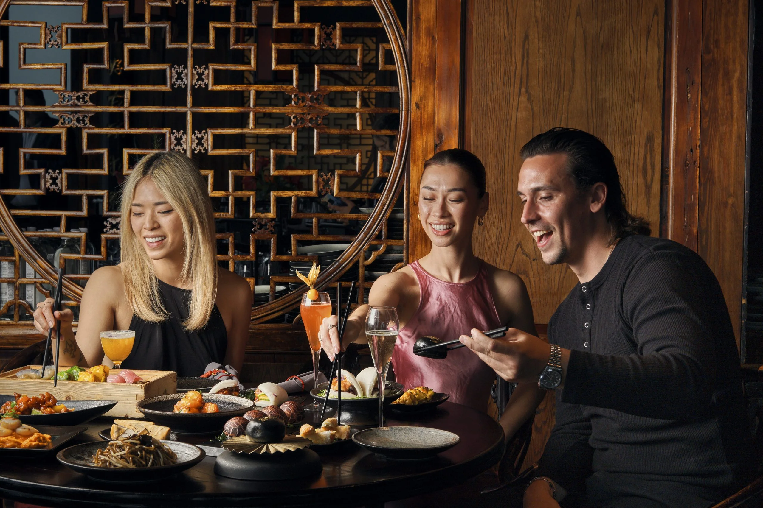 25% Off at Shanghai Bar – Hutong